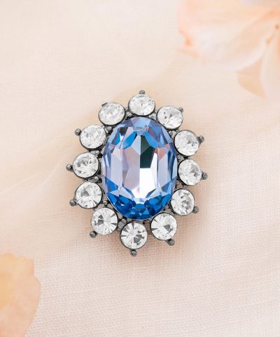 Alternative view of Brosje med safirblå rhinestone