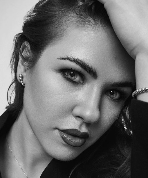 Alternative view of Ingite øredobber i sølv, large