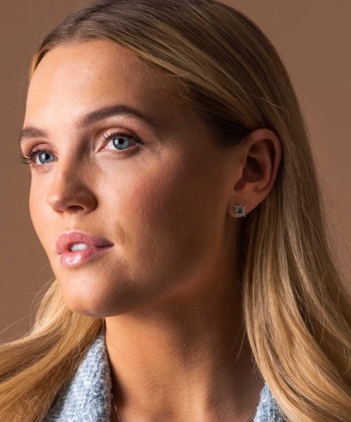 Alternative view of Lily øredobber i sølv med zirkonia, blå