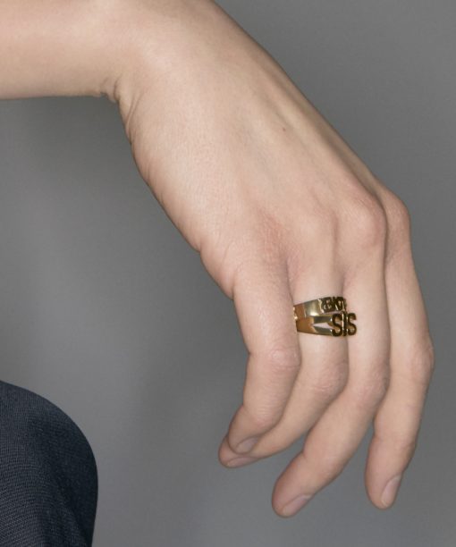 Alternative view of Maria Black SIS Ring