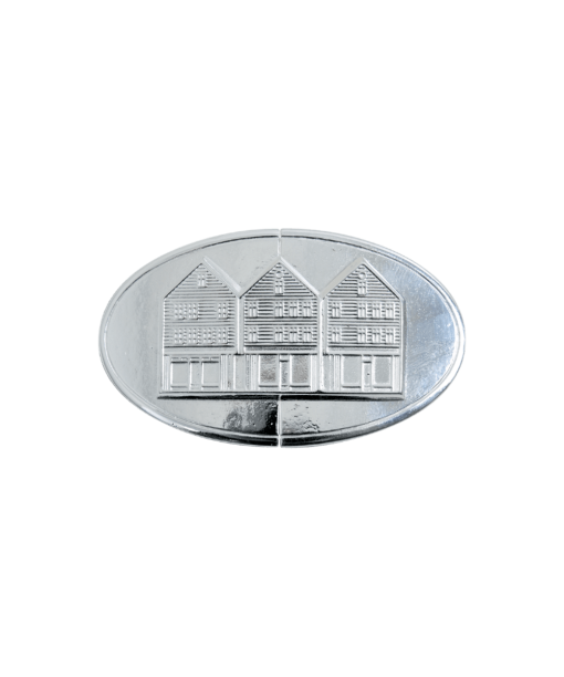 Beltespenne Bryggen, kvit