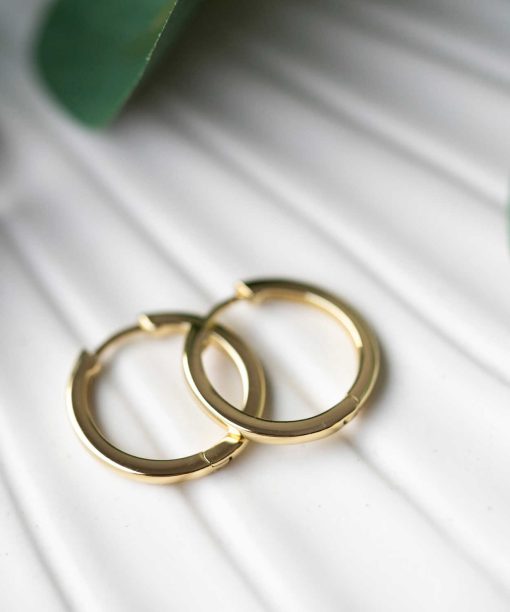 Alternative view of Øreringer i sølv 20 mm