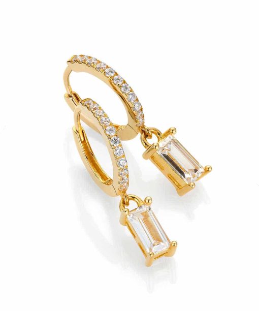 Sanne øreringer i sølv med zirkonia