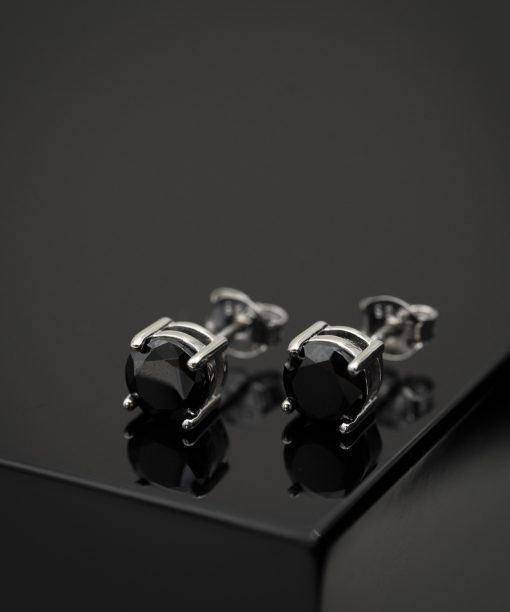 Alternative view of Dylan øredobber i sølv, sort sten