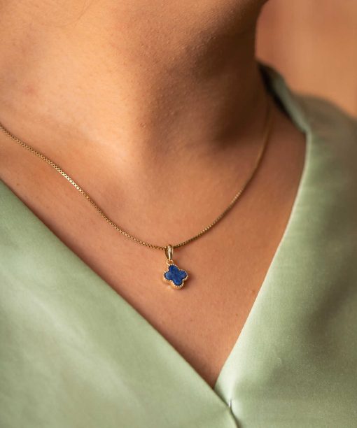 Alternative view of Smykke i sølv med havblå kløver