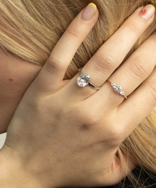 Alternative view of Lumi ring i sølv med zirkonia