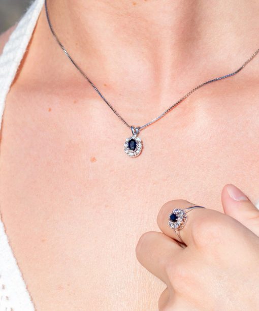 Alternative view of Diana Diamantanheng med safir og diamanter 0,08ct TW/SI