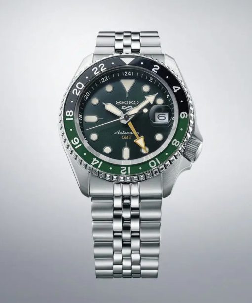 Alternative view of Seiko 5 Sports SKX GMT Bi-Colour - SSK035K1
